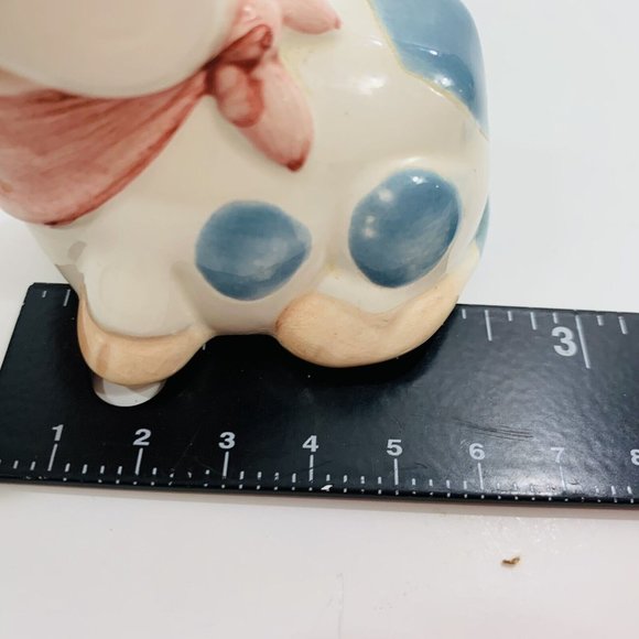 VTG Cooks Tools Kitschy Cow Salt Pepper Shakers 3" Porcelain Kawaii Farmhouse - Picture 10 of 12